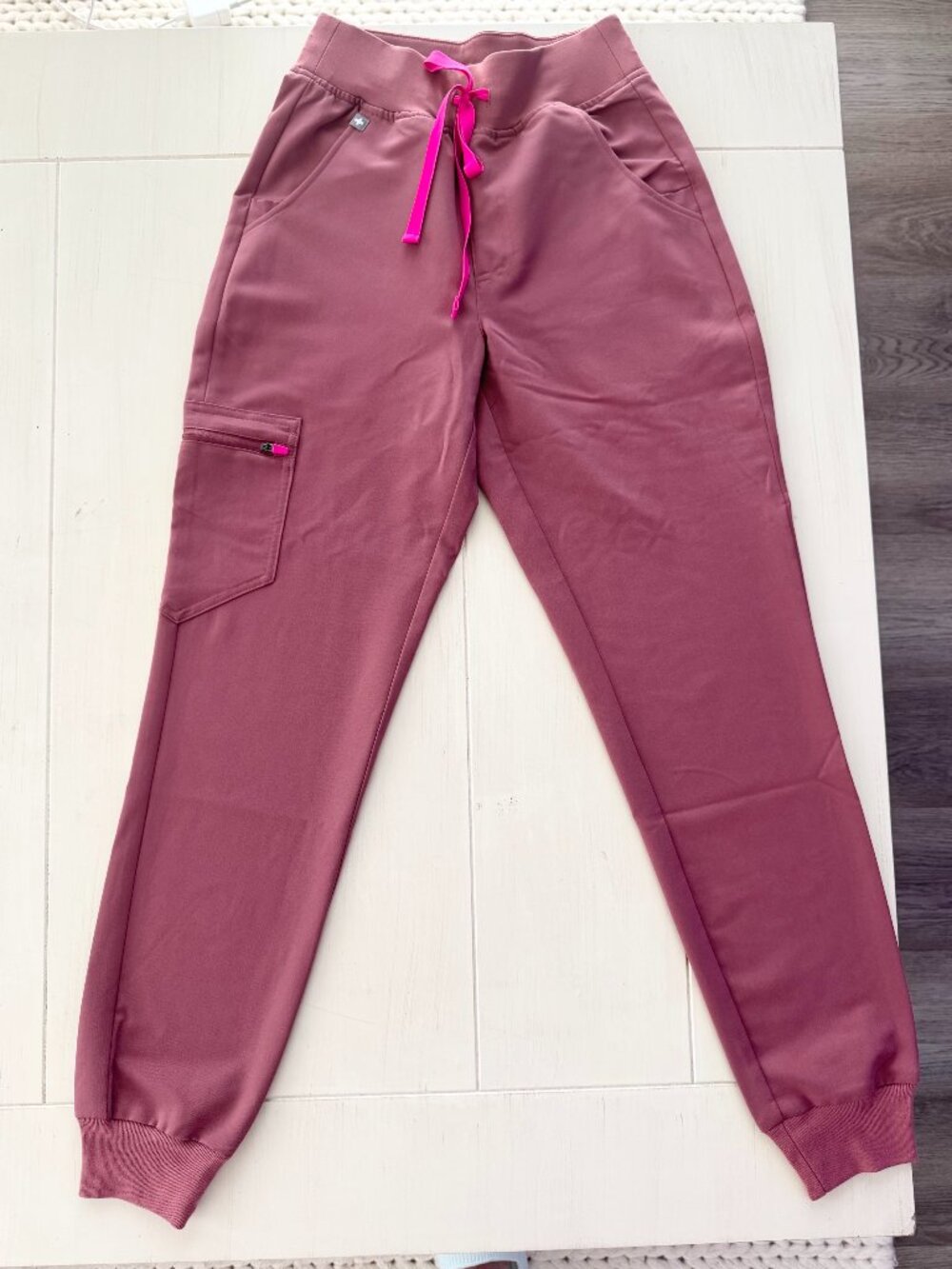 Figs Women's Mauve Zamora High Waisted - Jogger Scrub Pants - XXS
